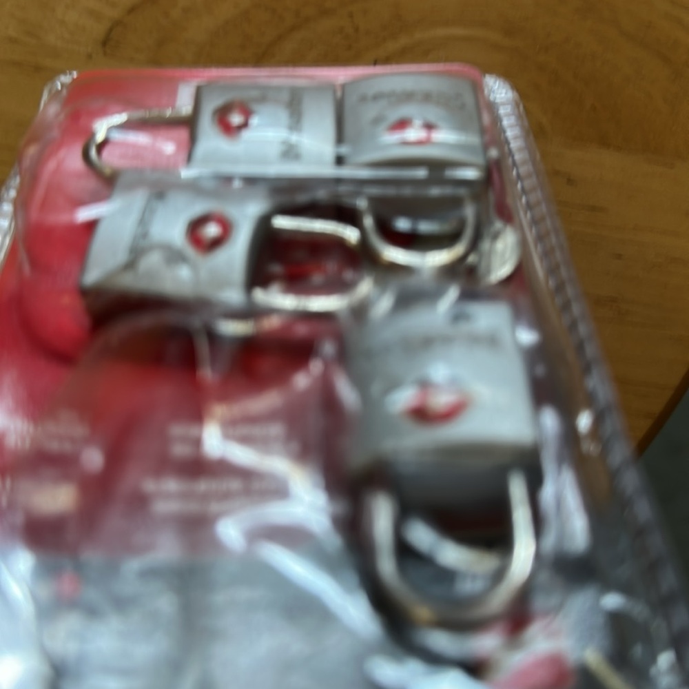 Master Lock 4 pack - Picture 7 of 7